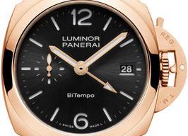 Panerai Luminor PAM01641 (2026) - Black dial 40 mm Rose Gold case