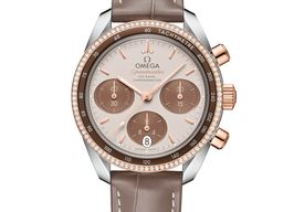 Omega Speedmaster 324.28.38.50.02.002 (2025) - Beige dial 38 mm Steel case