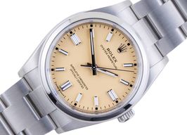 Rolex Oyster Perpetual 36 126000 -
