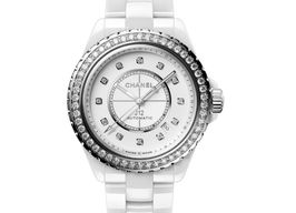 Chanel J12 H7189 (2023) - White dial 38 mm Ceramic case