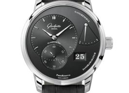 Glashütte Original PanoReserve 1-65-01-23-12-62 (2023) - Grijs wijzerplaat 40mm Staal