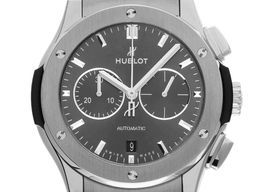 Hublot Classic Fusion Racing Grey 521.NX.7071.RX (2026) - Grey dial 45 mm Titanium case