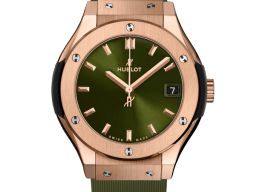Hublot Classic Fusion Quartz 581.OX.8980.RX (2025) - Green dial 33 mm Rose Gold case