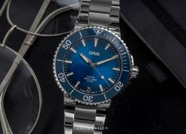 Oris Aquis Date 01 400 7769 4135-07 8 22 09PEB (Unknown (random serial)) - Blue dial 42 mm Steel case