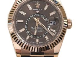 Rolex Sky-Dweller 326235 (2024) - Bruin wijzerplaat 42mm Roségoud