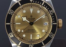Tudor Black Bay S&G 79733N (2022) - Black dial 41 mm Gold/Steel case