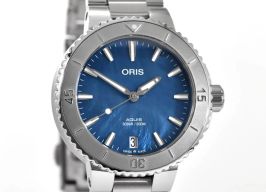 Oris Aquis Date 01 733 7770 4155-07 8 18 05P (2023) - Blue dial 37 mm Steel case