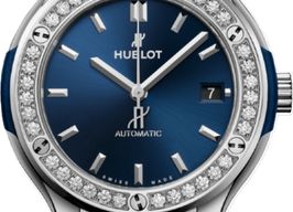 Hublot Classic Fusion Blue 565.NX.7170.RX.1204 (2026) - Blue dial 38 mm Titanium case