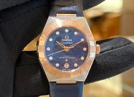 Omega Constellation 131.23.29.20.99.003 (2026) - Blue dial 29 mm Gold/Steel case