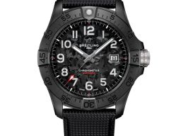 Breitling Avenger S17328101B1X1 (2024) - Black dial 42 mm Titanium case
