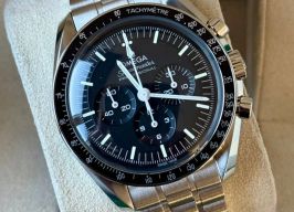Omega Speedmaster Professional Moonwatch 310.30.42.50.01.001 (2026) - Black dial 42 mm Steel case