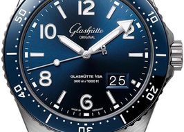 Glashütte Original SeaQ Panorama Date 1-36-13-02-81-34 (2026) - Blauw wijzerplaat 43mm Staal
