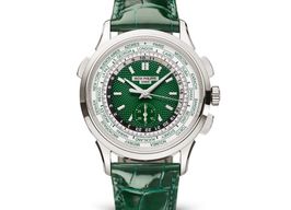 Patek Philippe World Time Chronograph 5930P-001 (2025) - Green dial 40 mm Platinum case