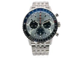 Breitling Navitimer 1 B01 Chronograph AB0138241C1A1 (2024) - Blauw wijzerplaat 43mm Staal