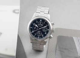 Fortis Unknown 656.10.141 (Unknown (random serial)) - Black dial 42 mm Steel case