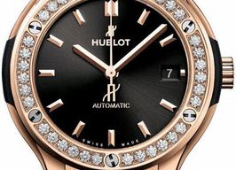 Hublot Classic Fusion 565.OX.1480.RX.1204 (2025) - Black dial 38 mm Rose Gold case