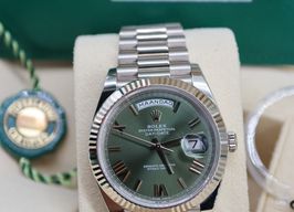 Rolex Day-Date 40 228239 (2016) - Green dial 40 mm White Gold case