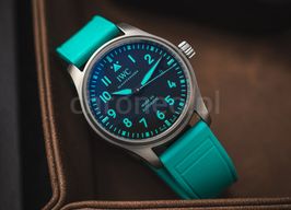 IWC Pilot IW328210 (2026) - Black dial 40 mm Titanium case