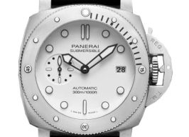Panerai Submersible PAM01590 (2026) - White dial 42 mm Steel case
