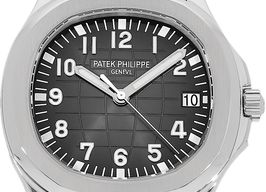 Patek Philippe Aquanaut 5167/1A-001 (2014) - Black dial 40 mm Steel case