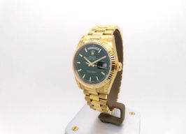 Rolex Day-Date 36 128238 (2019) - Green dial 36 mm Yellow Gold case