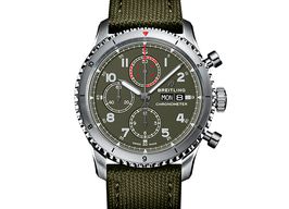 Breitling Aviator 8 A133161A1L1X1 (2026) - Green dial 43 mm Steel case