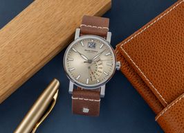 Bruno Söhnle Pesaro 17-13073-841 (2025) - Champagne dial 43 mm Steel case