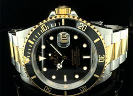 Rolex Submariner Date 16613 -