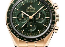 Omega Speedmaster Professional Moonwatch 310.60.42.50.10.001 (2025) - Green dial 42 mm Yellow Gold case