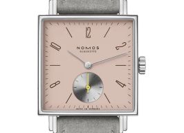 NOMOS Tetra 424 -