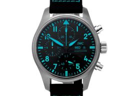 IWC Pilot Chronograph IW388108 (Onbekend (willekeurig serienummer)) - Zwart wijzerplaat 41mm Titanium