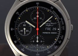 IWC Porsche Design IW3702 (Unknown (random serial)) - Black dial 42 mm Titanium case