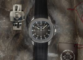Patek Philippe Aquanaut 5165 (2008) - Grijs wijzerplaat 38mm Staal