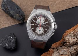IWC Ingenieur Chronograph IW378511 (Onbekend (willekeurig serienummer)) - Bruin wijzerplaat 45mm Staal