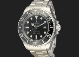 Rolex Sea-Dweller Deepsea 116660 (2017) - Zwart wijzerplaat 44mm Staal