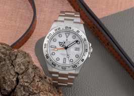 Rolex Explorer II 216570 (Unknown (random serial)) - 42 mm Steel case