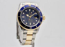 Rolex Submariner Date 16613 (1993) - Blauw wijzerplaat 40mm Goud/Staal