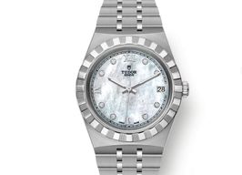Tudor Royal 28400 (2025) - Pearl dial 34 mm Steel case