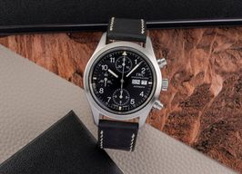 IWC Pilot Chronograph IW370601 (1998) - Black dial 39 mm Steel case