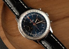 Breitling Navitimer 1 B01 Chronograph AB0121211C1P1 (2019) - Blauw wijzerplaat 43mm Staal