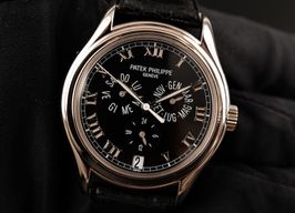 Patek Philippe Annual Calendar 5035G (1999) - Black dial 37 mm White Gold case