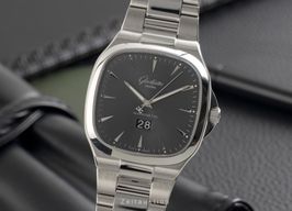 Glashütte Original Seventies Panorama Date 2-39-47-12-12-14 (Onbekend (willekeurig serienummer)) - Grijs wijzerplaat 40mm Staal