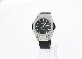 Hublot Classic Fusion 565.NX.1470.RX (2025) - Black dial 38 mm Titanium case