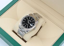 Rolex Datejust 41 126334 (Onbekend (willekeurig serienummer)) - Zwart wijzerplaat 41mm Staal