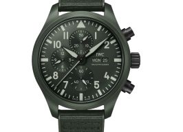 IWC Pilot Chronograph Top Gun IW389106 (2025) - Groen wijzerplaat 45mm Titanium