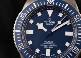 Tudor Pelagos 25707B/23 (2023) - Blue dial 42 mm Titanium case