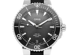 Oris Aquis Date 01 400 7769 4154-07 4 22 74FC (2023) - Grey dial 42 mm Steel case