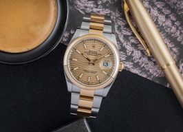 Rolex Datejust 36 126203 (Onbekend (willekeurig serienummer)) - 36mm Goud/Staal