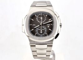 Patek Philippe Nautilus 5990/1A-001 (2017) - Grijs wijzerplaat 40mm Staal