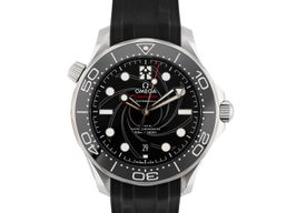 Omega Seamaster Diver 300 M 210.22.42.20.01.004 (Unknown (random serial)) - Black dial 42 mm Steel case